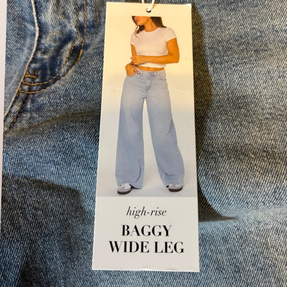 NWT Celebrity Pink REgeneration High Rise Baggy Wide Leg Jeans 13/31 - Picture 4 of 11